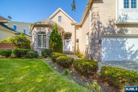 270 Marietta Street Englewood Cliffs NJ 07632