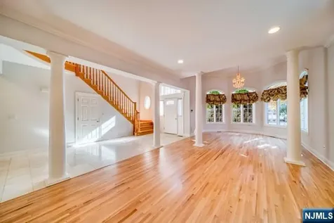 270 Marietta Street Englewood Cliffs NJ 07632
