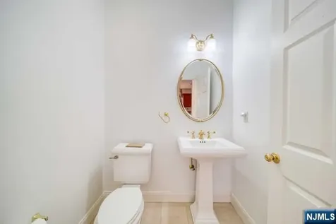 270 Marietta Street Englewood Cliffs NJ 07632
