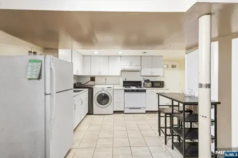 62-64 Front Street Paterson NJ 07522