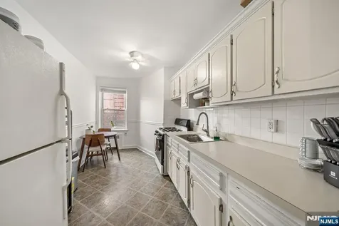 155 Union Avenue Rutherford NJ 07070