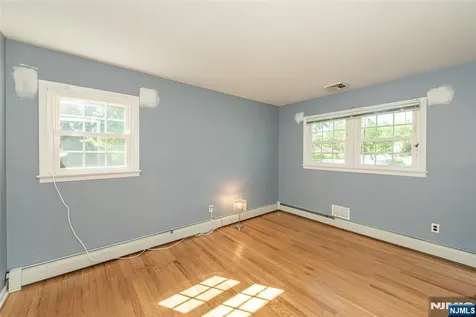 6 Beaumont Place Hanover Township NJ 07981
