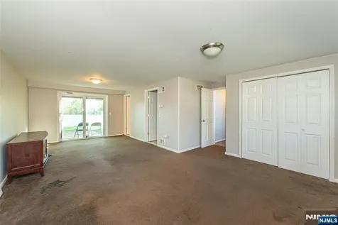 6 Beaumont Place Hanover Township NJ 07981