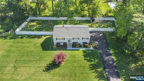 6 Beaumont Place Hanover Township NJ 07981