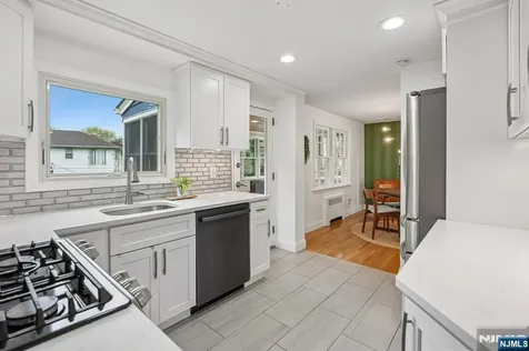 93 Prospect Street Verona NJ 07044