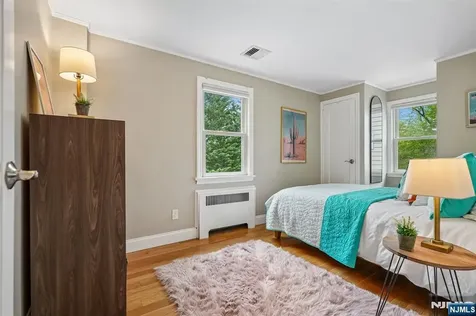 93 Prospect Street Verona NJ 07044