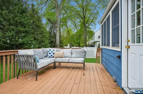 93 Prospect Street Verona NJ 07044