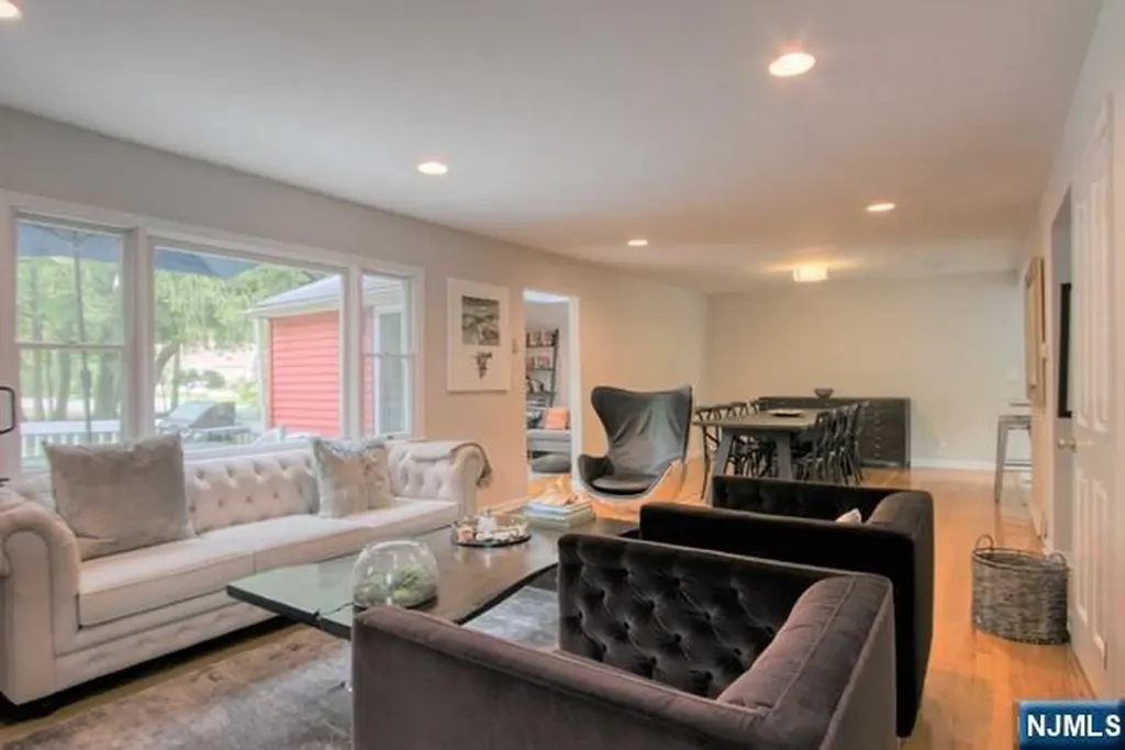 59 Buff Road Tenafly NJ 07670