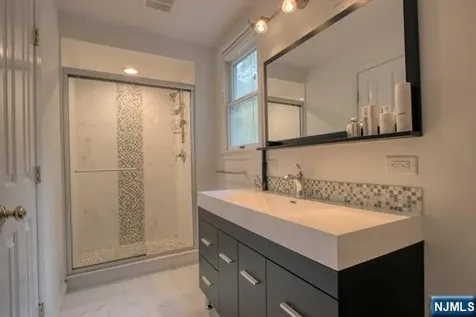 59 Buff Road Tenafly NJ 07670