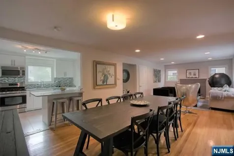 59 Buff Road Tenafly NJ 07670