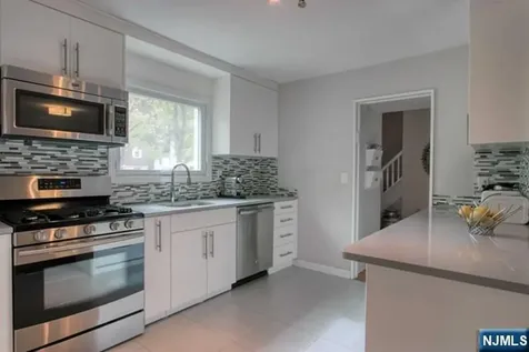 59 Buff Road Tenafly NJ 07670