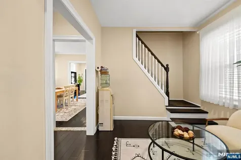 180 Hadley Avenue Clifton NJ 07011