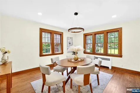 184 Old Short Hills Road Millburn NJ 07078