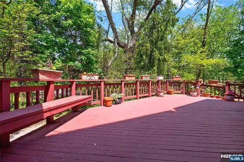 184 Old Short Hills Road Millburn NJ 07078