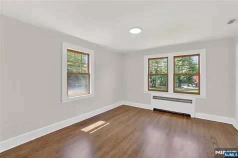 184 Old Short Hills Road Millburn NJ 07078