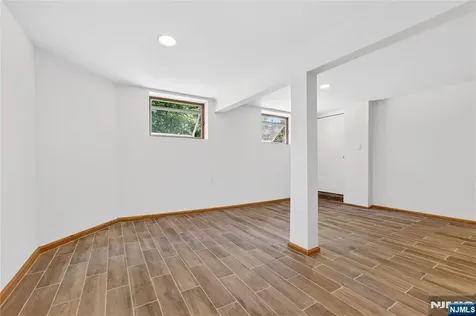 184 Old Short Hills Road Millburn NJ 07078