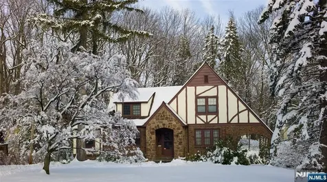 184 Old Short Hills Road Millburn NJ 07078