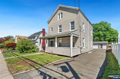 223 Montgomery Street Bloomfield NJ 07003