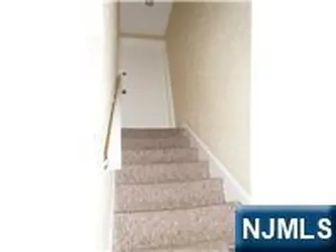 62 Reid Avenue Bergenfield NJ 07621