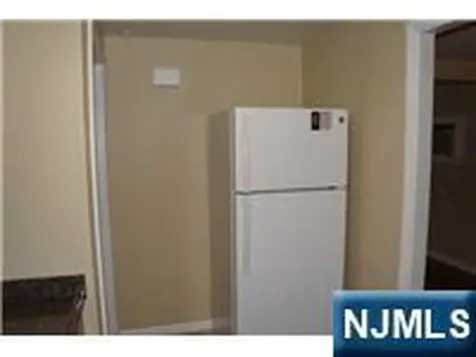 62 Reid Avenue Bergenfield NJ 07621