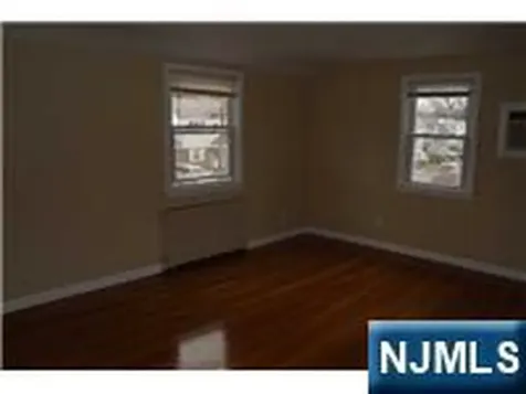 62 Reid Avenue Bergenfield NJ 07621