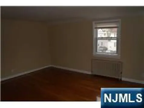 62 Reid Avenue Bergenfield NJ 07621