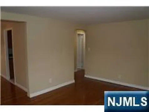 62 Reid Avenue Bergenfield NJ 07621