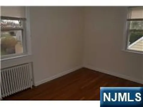 62 Reid Avenue Bergenfield NJ 07621