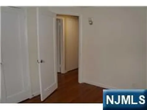 62 Reid Avenue Bergenfield NJ 07621