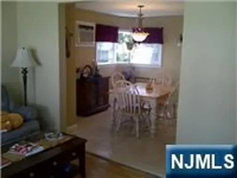 62 Reid Avenue Bergenfield NJ 07621
