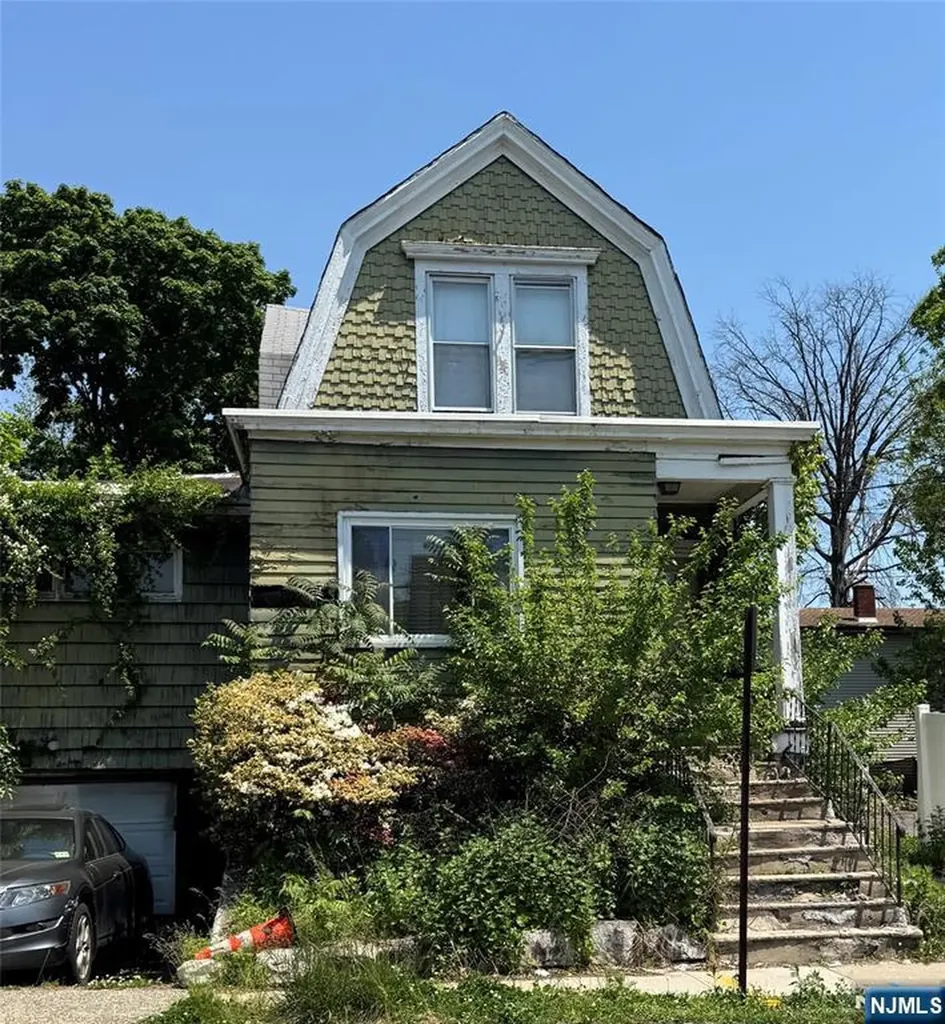 97-99 Mt Vernon Avenue Irvington NJ 07111
