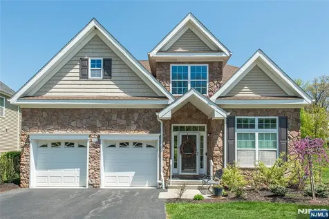 2 Harrison Way Mount Arlington Boro NJ 07856
