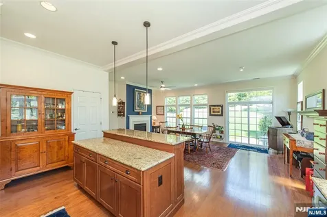 2 Harrison Way Mount Arlington Boro NJ 07856