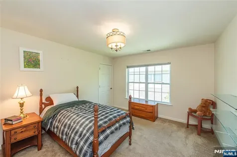 2 Harrison Way Mount Arlington Boro NJ 07856