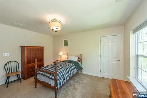 2 Harrison Way Mount Arlington Boro NJ 07856