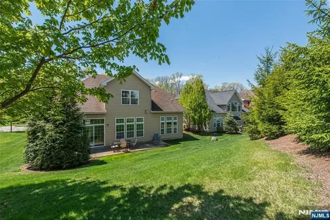 2 Harrison Way Mount Arlington Boro NJ 07856