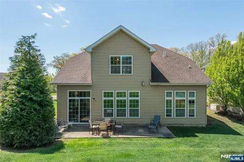 2 Harrison Way Mount Arlington Boro NJ 07856
