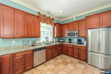 2 Harrison Way Mount Arlington Boro NJ 07856