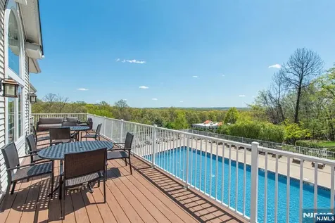 2 Harrison Way Mount Arlington Boro NJ 07856