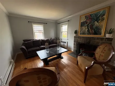 40 Sylvan Avenue Bergenfield NJ 07621
