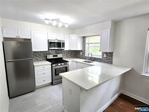 465 Maple Hill Drive Hackensack NJ 07601
