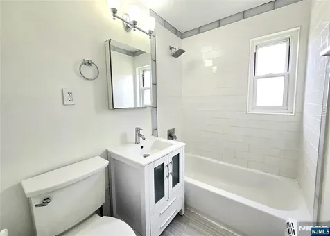 465 Maple Hill Drive Hackensack NJ 07601