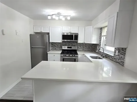 465 Maple Hill Drive Hackensack NJ 07601