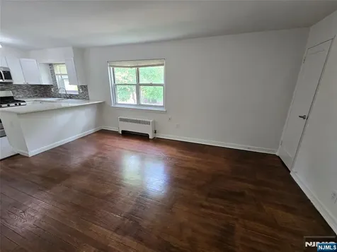 465 Maple Hill Drive Hackensack NJ 07601