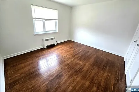 465 Maple Hill Drive Hackensack NJ 07601
