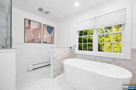 63 Park Avenue Wyckoff NJ 07481