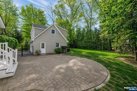 63 Park Avenue Wyckoff NJ 07481