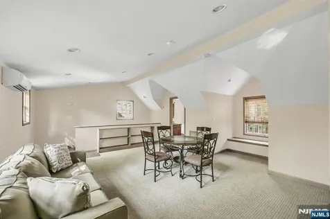 63 Park Avenue Wyckoff NJ 07481