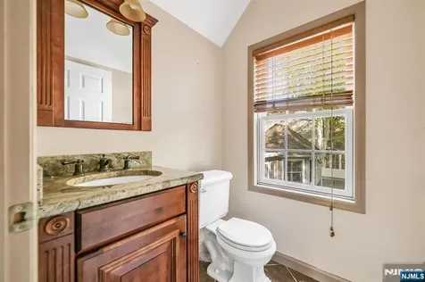 63 Park Avenue Wyckoff NJ 07481