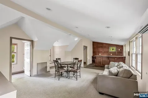 63 Park Avenue Wyckoff NJ 07481